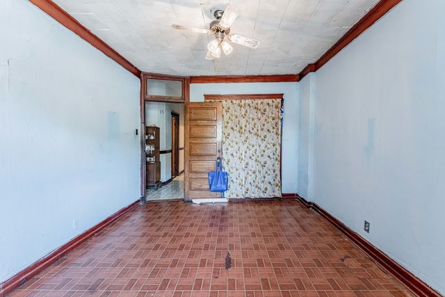 1627 N Kedzie Avenue, Chicago, IL 60647