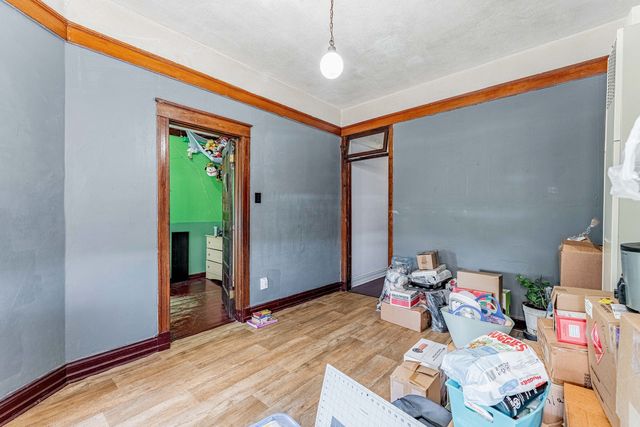 1627 N Kedzie Avenue, Chicago, IL 60647