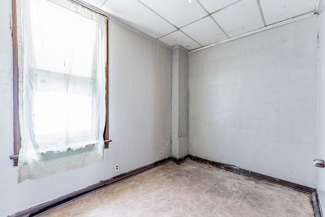 1627 N Kedzie Avenue, Chicago, IL 60647