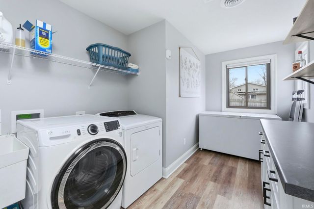 241 Twillo Run Drive, New Haven, IN 46774