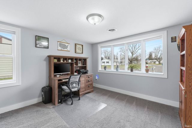 241 Twillo Run Drive, New Haven, IN 46774