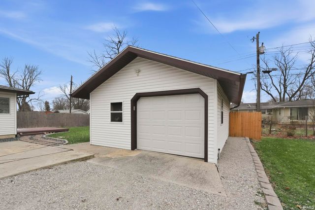 241 Twillo Run Drive, New Haven, IN 46774