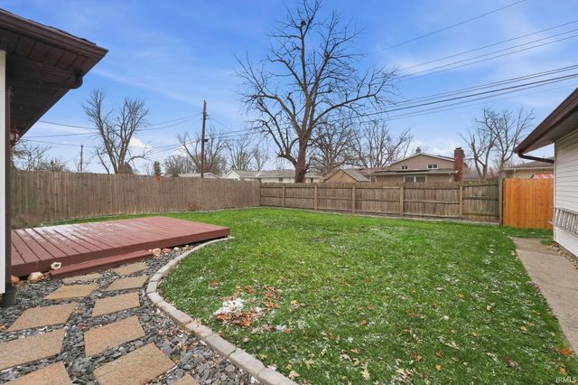 241 Twillo Run Drive, New Haven, IN 46774