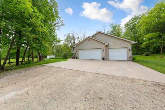 9074 Bagley Avenue, Northfield, MN 55057
