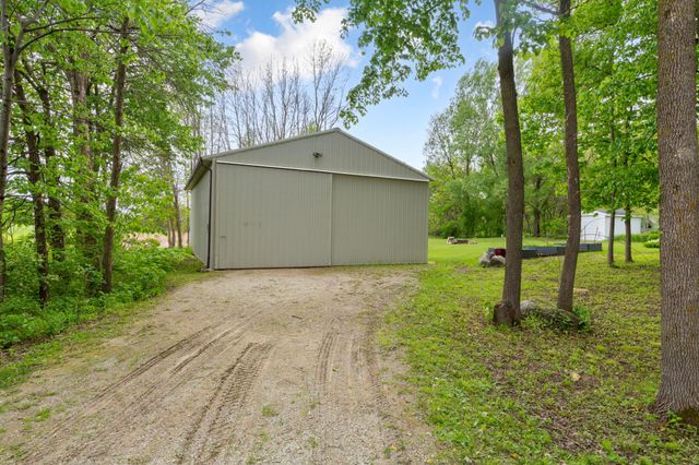 9074 Bagley Avenue, Northfield, MN 55057
