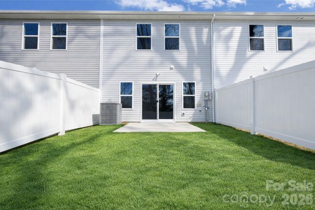 4751 Muskogee Drive, Charlotte, NC 28227