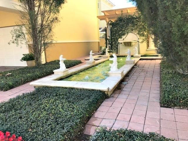 105 S SHERRILL STREET, Tampa, FL 33609