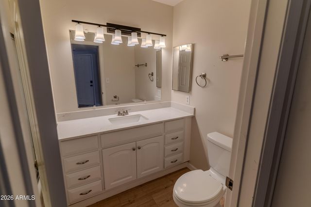 9450 N 94TH Place 214, Scottsdale, AZ 85258