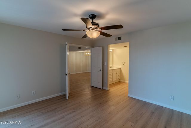 9450 N 94TH Place 214, Scottsdale, AZ 85258