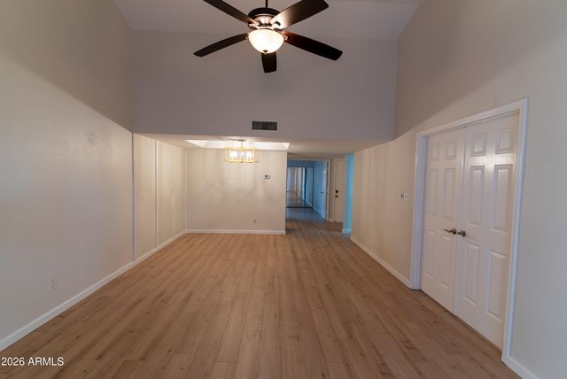 9450 N 94TH Place 214, Scottsdale, AZ 85258