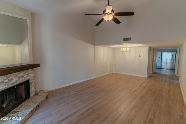 9450 N 94TH Place 214, Scottsdale, AZ 85258