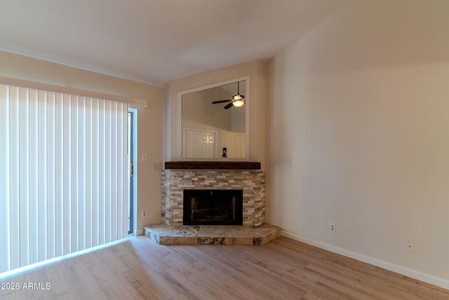 9450 N 94TH Place 214, Scottsdale, AZ 85258