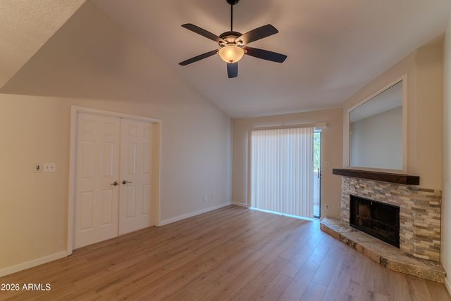 9450 N 94TH Place 214, Scottsdale, AZ 85258