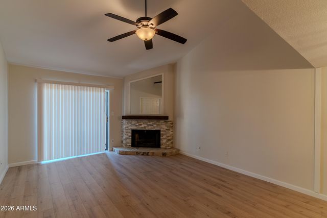 9450 N 94TH Place 214, Scottsdale, AZ 85258
