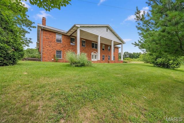 70 Hartley Lane, Elsberry, MO 63343