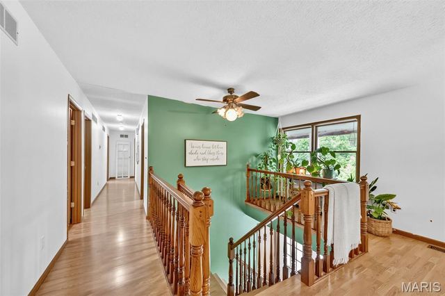 70 Hartley Lane, Elsberry, MO 63343