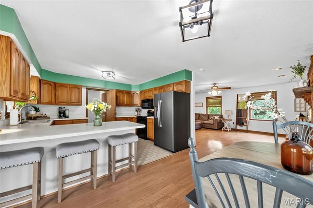 70 Hartley Lane, Elsberry, MO 63343