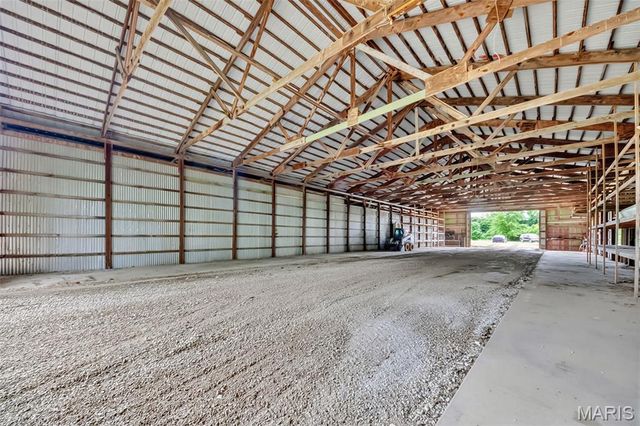 70 Hartley Lane, Elsberry, MO 63343