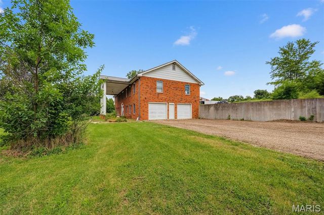 70 Hartley Lane, Elsberry, MO 63343