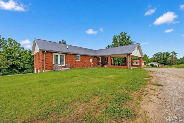 70 Hartley Lane, Elsberry, MO 63343