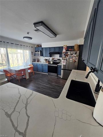 1808 Haviland DR, Virginia Beach, VA 23454
