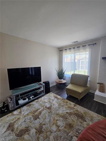 1808 Haviland DR, Virginia Beach, VA 23454