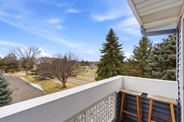 15665 24th Avenue N E, Plymouth, MN 55447