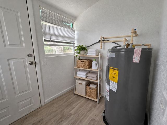 905 NICHOLSON STREET, Clearwater, FL 33755