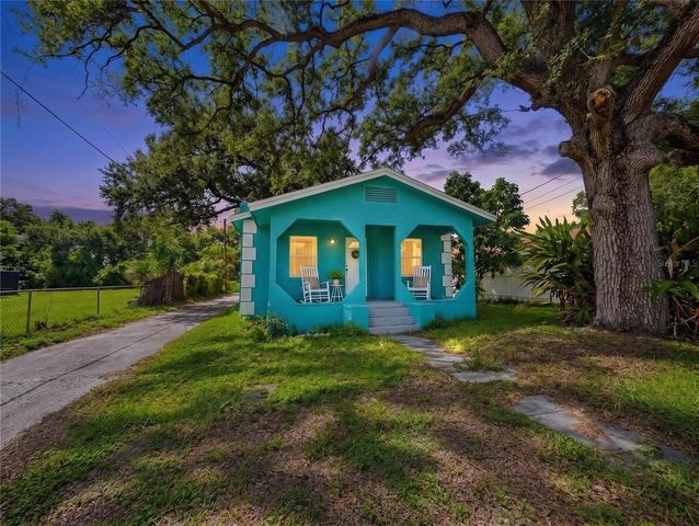 905 NICHOLSON STREET, Clearwater, FL 33755