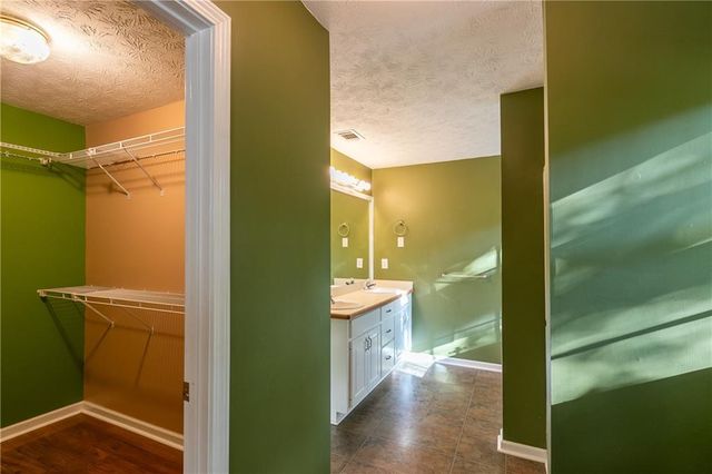 819 Simon Way, Lawrenceville, GA 30045