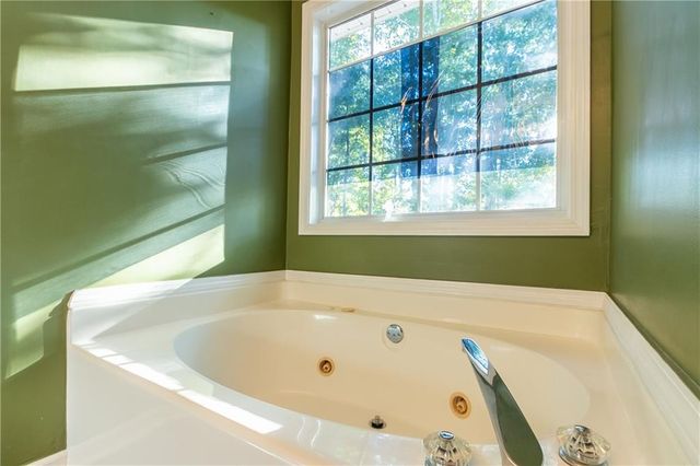 819 Simon Way, Lawrenceville, GA 30045