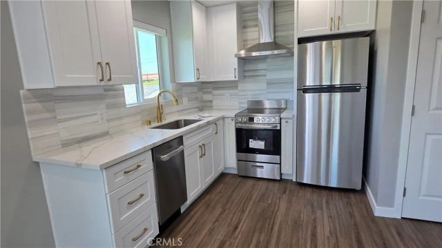 6518 Royer, West Hills, CA 91307