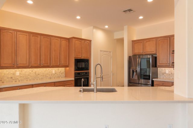 13417 W LA VINA Drive, Sun City West, AZ 85375