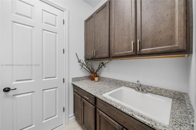 11908 Fortress Run, Parkland, FL 33076