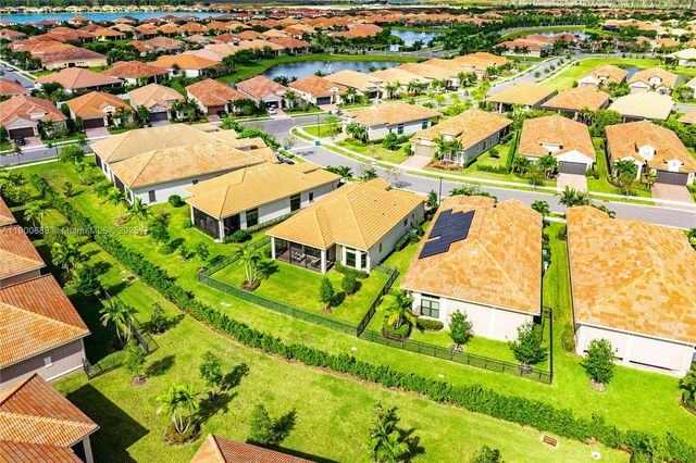 11908 Fortress Run, Parkland, FL 33076