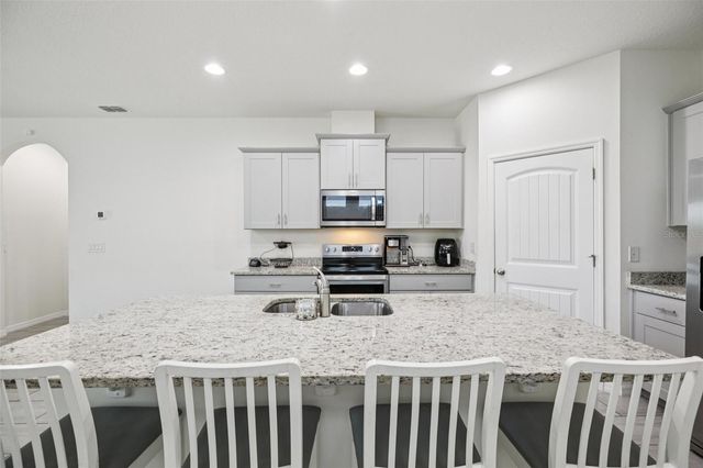 16385 ADMIRALS COVE LANE, Winter Garden, FL 34787