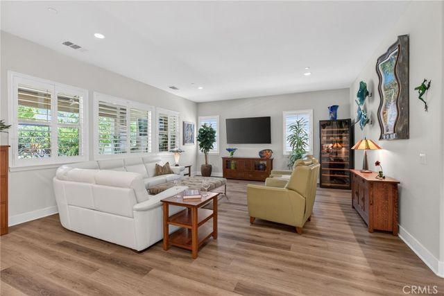 11748 Ambling Way, Corona, CA 92883
