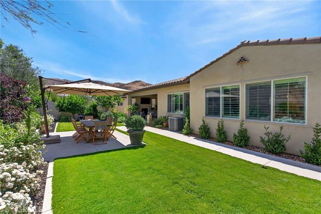 11748 Ambling Way, Corona, CA 92883