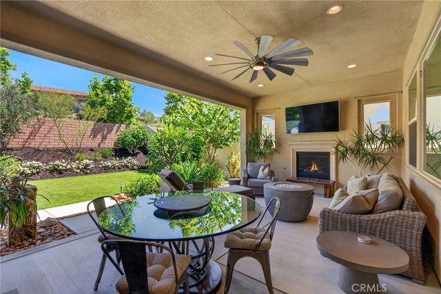 11748 Ambling Way, Corona, CA 92883