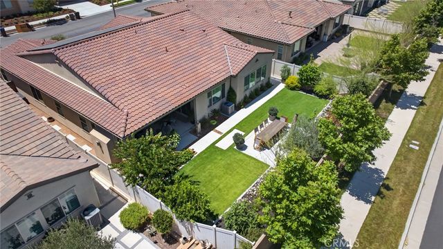 11748 Ambling Way, Corona, CA 92883
