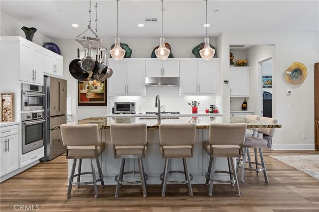 11748 Ambling Way, Corona, CA 92883
