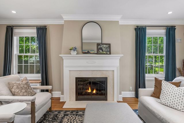 4517 Wooddale Avenue, Edina, MN 55424