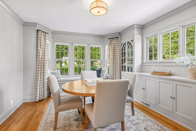 4517 Wooddale Avenue, Edina, MN 55424
