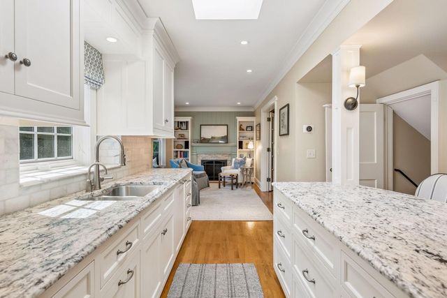 4517 Wooddale Avenue, Edina, MN 55424