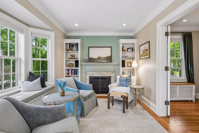 4517 Wooddale Avenue, Edina, MN 55424
