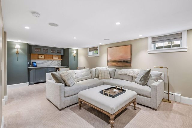 4517 Wooddale Avenue, Edina, MN 55424