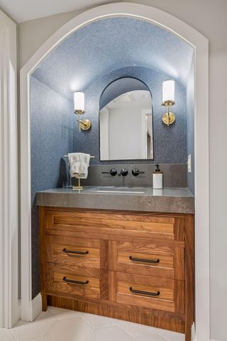 4517 Wooddale Avenue, Edina, MN 55424