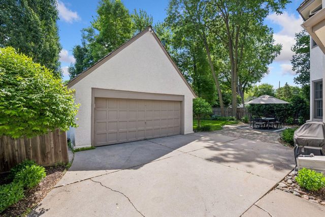 4517 Wooddale Avenue, Edina, MN 55424