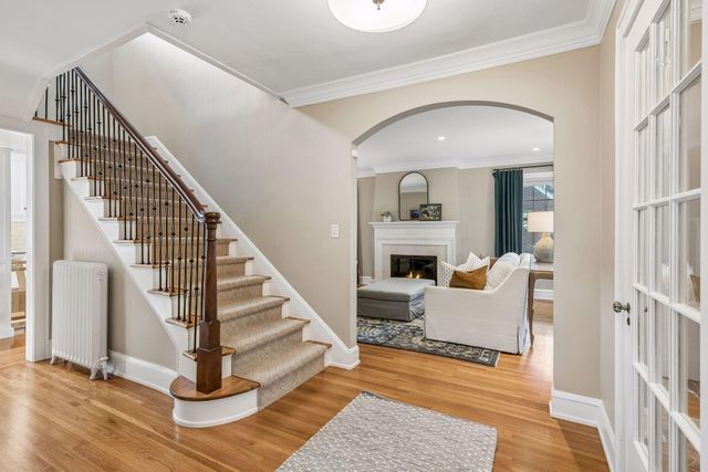 4517 Wooddale Avenue, Edina, MN 55424