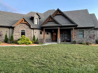 700 Bear Cliff Drive 34, Nebo, NC 28761